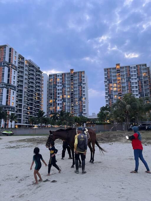 Rumamuir Timurbay * Kuantan